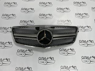 Решетка радиатора AMG W212 серая Решетка радиатора AMG W212 серая
